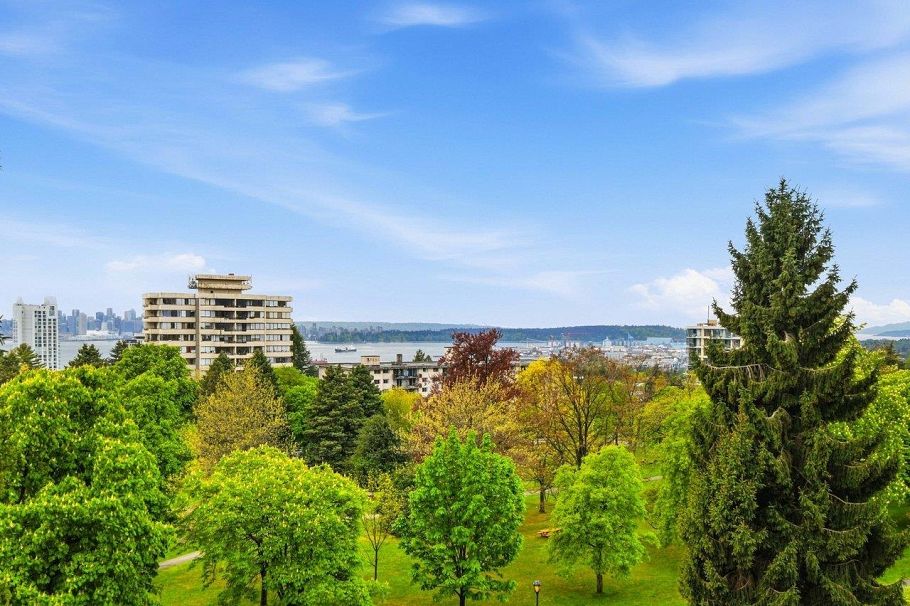 704 114 W Keith Road North Vancouver, BC - 14