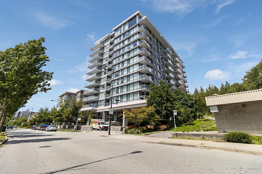 1008 3281 E Kent Avenue North Vancouver, BC - 1