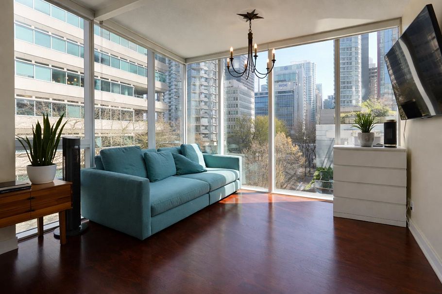 502 1277 Melville Street Vancouver, BC - 9