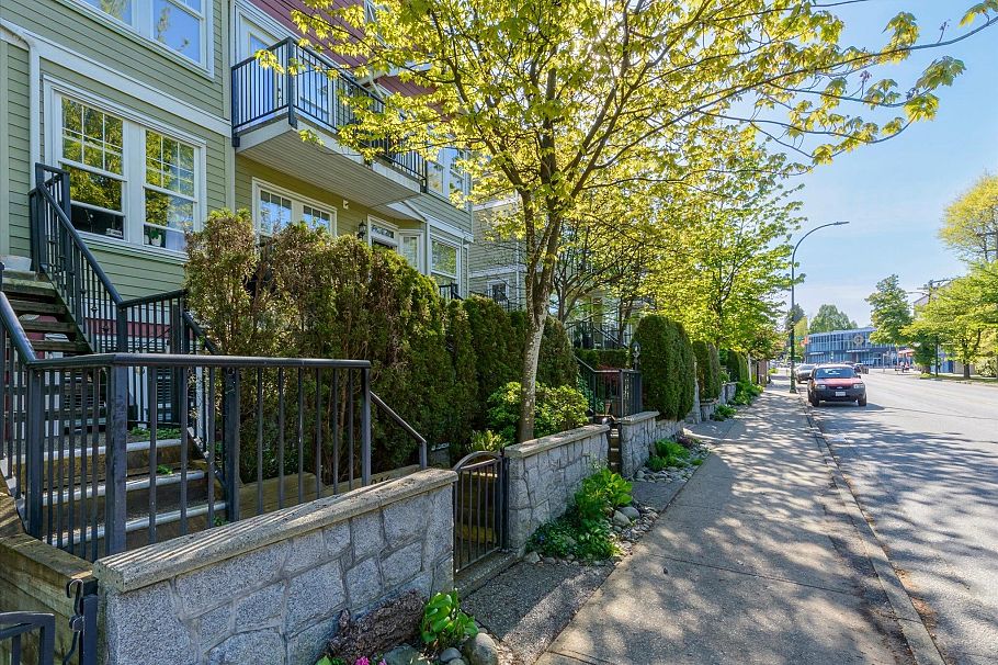 315 962 W 16th Avenue Vancouver, BC - 31