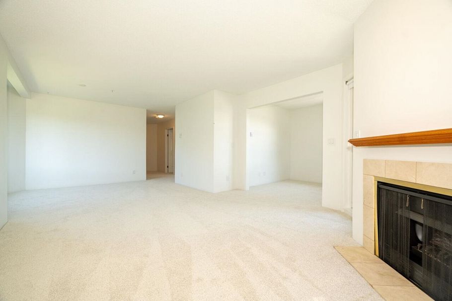 322 121 W 29 Street North Vancouver, BC - 9
