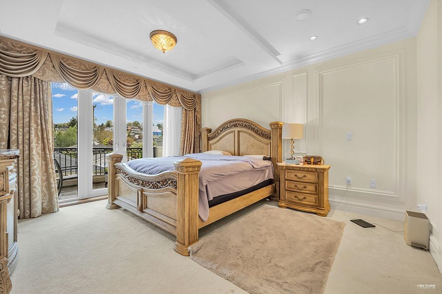 3439 Balaclava Street Vancouver, BC - 20