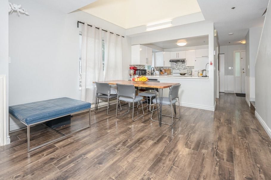 D 3439 E 43rd Avenue Vancouver, BC - 28