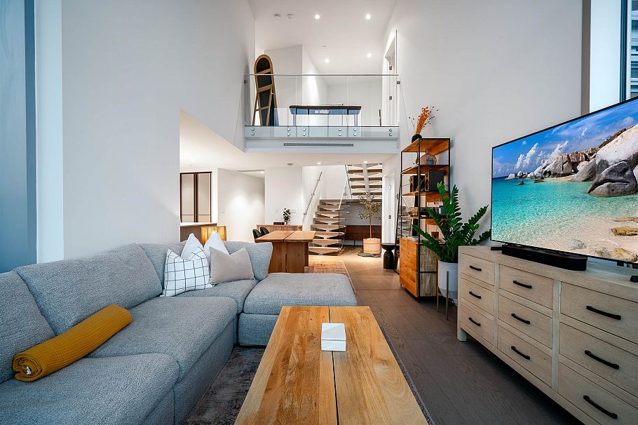2406 1500 Fern Street North Vancouver, BC - 12