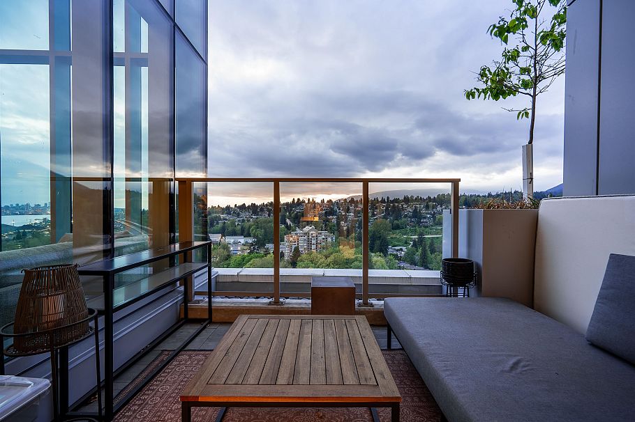 2406 1500 Fern Street North Vancouver, BC - 17