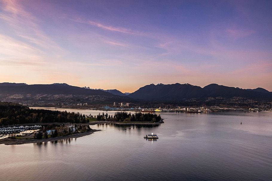 PH3101 277 Thurlow Street Vancouver, BC - 12
