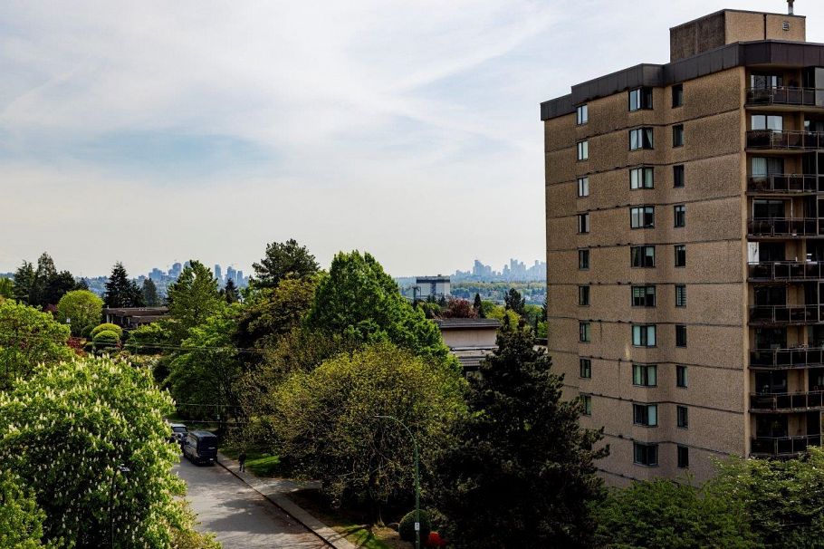 602 505 Lonsdale Avenue North Vancouver, BC - 24