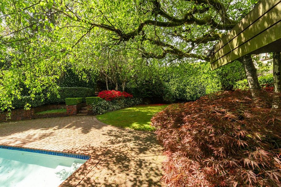 2296 W 32nd Avenue Vancouver, BC - 5