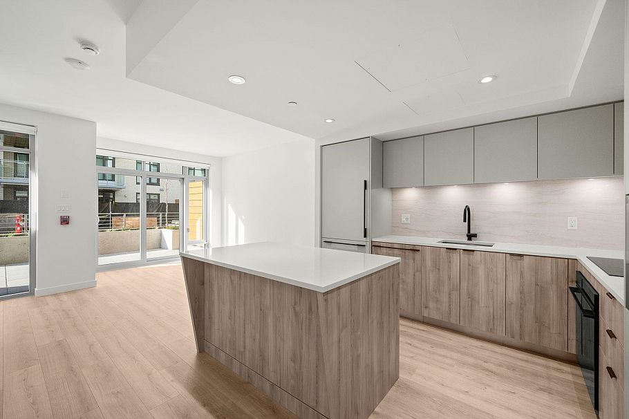 1xx 755 HARBOURSIDE DRIVE, North Vancouver BC V7P 0G1 North Vancouver, BC - 1