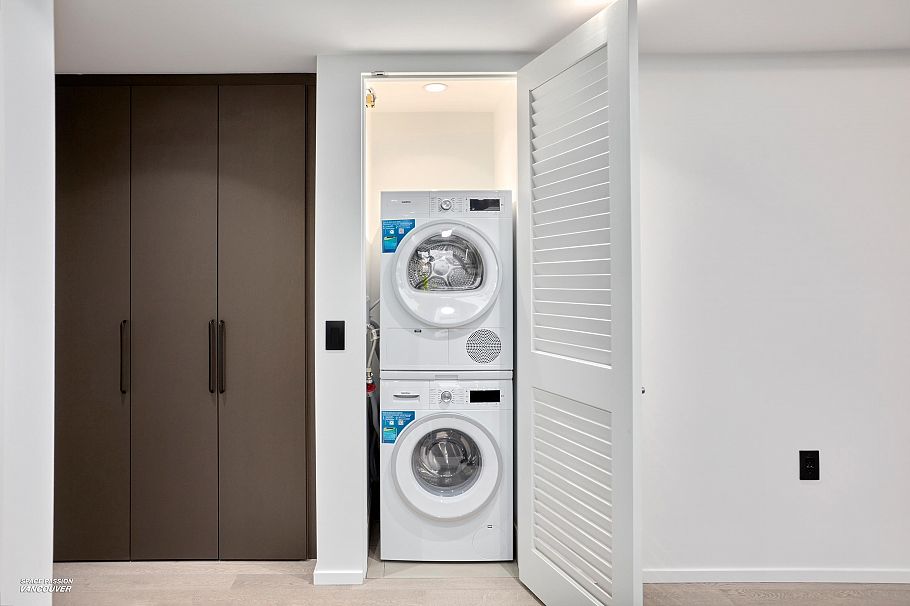 170X 1408 ROBSON STREET, Vancouver BC V6G 0E6 Vancouver, BC - 17