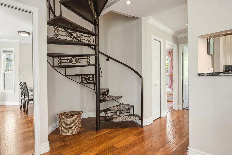 315 962 W 16th Avenue Vancouver, BC - 15