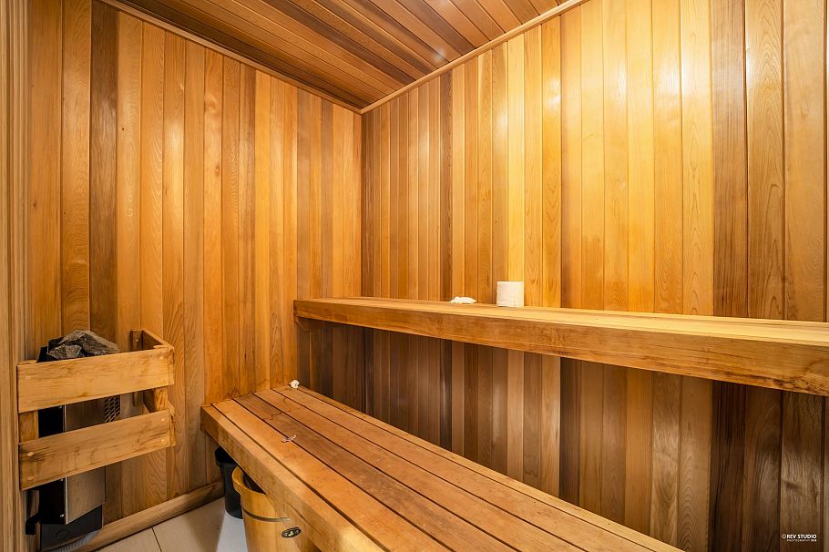 3439 Balaclava Street Vancouver, BC - 35