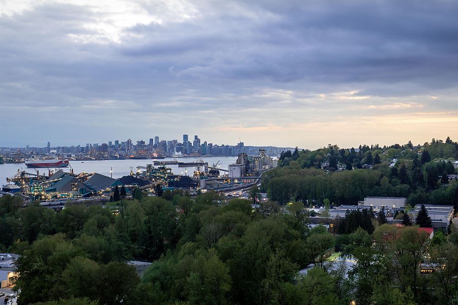 2406 1500 Fern Street North Vancouver, BC - 18