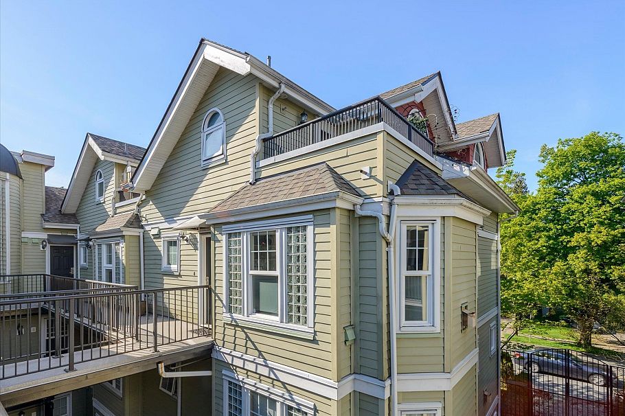 315 962 W 16th Avenue Vancouver, BC - 33