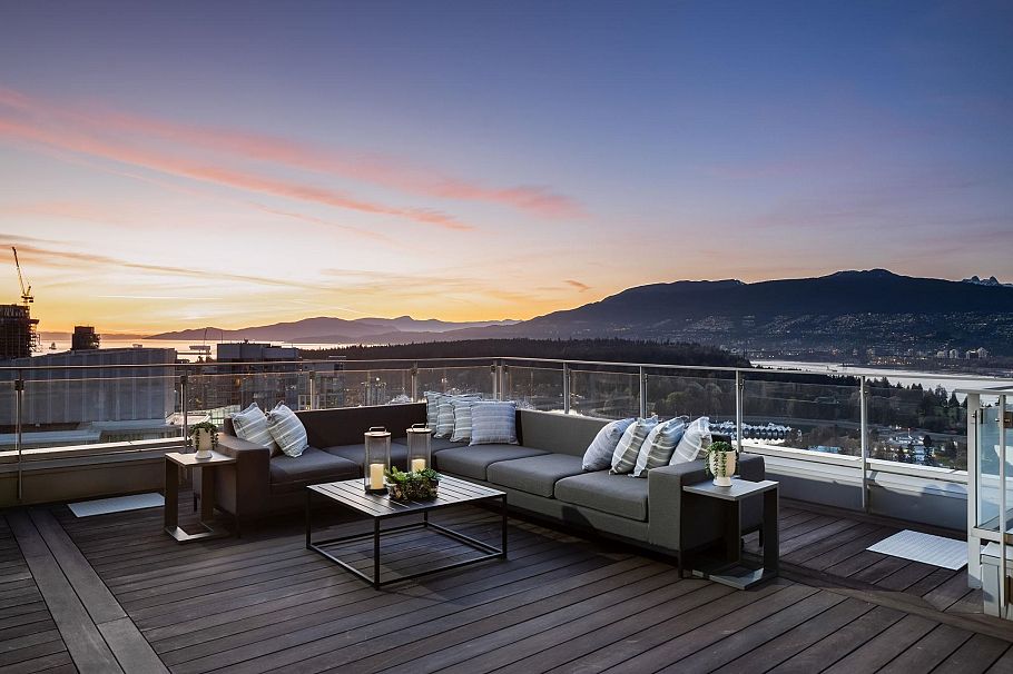 PH3101 277 Thurlow Street Vancouver, BC - 11