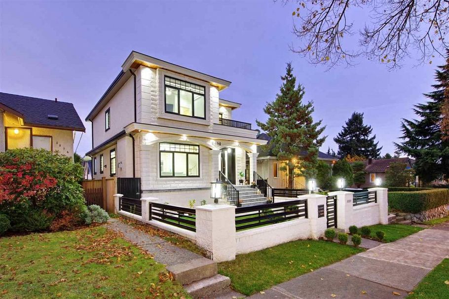 5886 Sherbrooke Street Vancouver, BC - 33