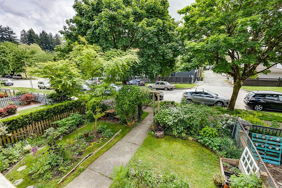1405 - 1403 E 14th Avenue Vancouver, BC - 22