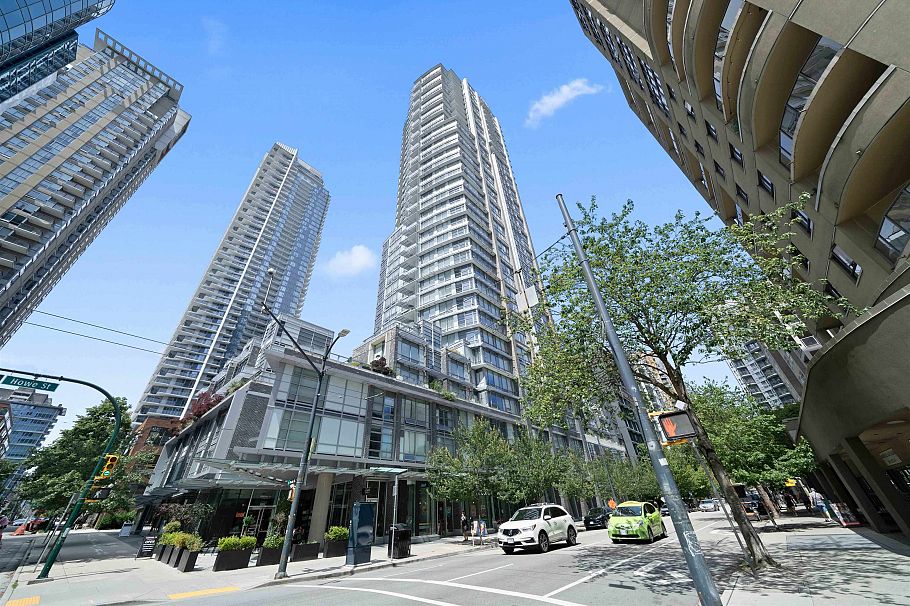 503 1283 Howe Street Vancouver, BC - 15