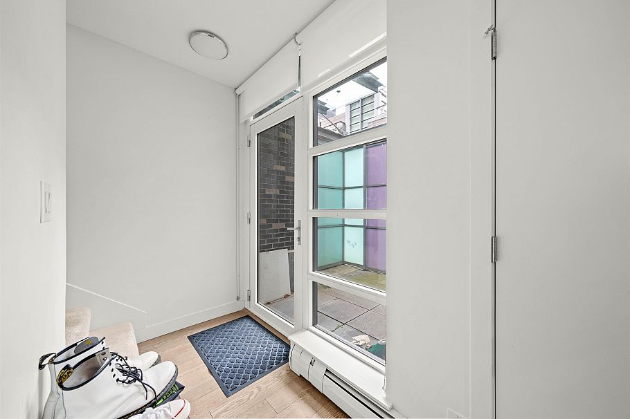 503 1283 Howe Street Vancouver, BC - 5
