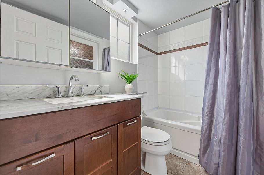 315 962 W 16th Avenue Vancouver, BC - 19