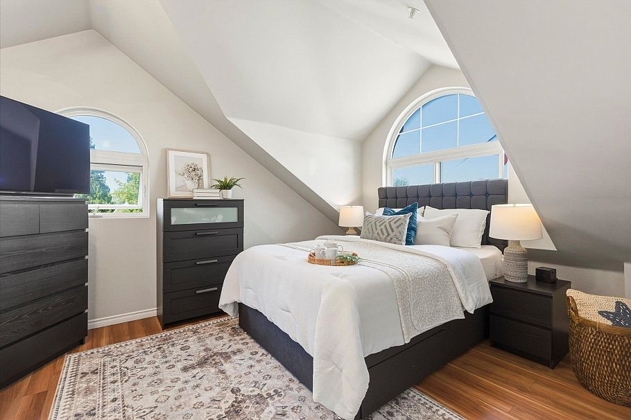 315 962 W 16th Avenue Vancouver, BC - 21