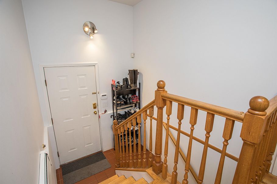 2945 W 12th Avenue Vancouver, BC - 29