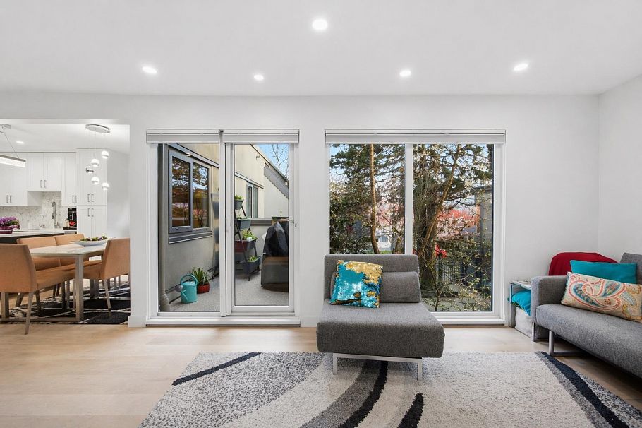 1326 W 7th Avenue Vancouver, BC - 14