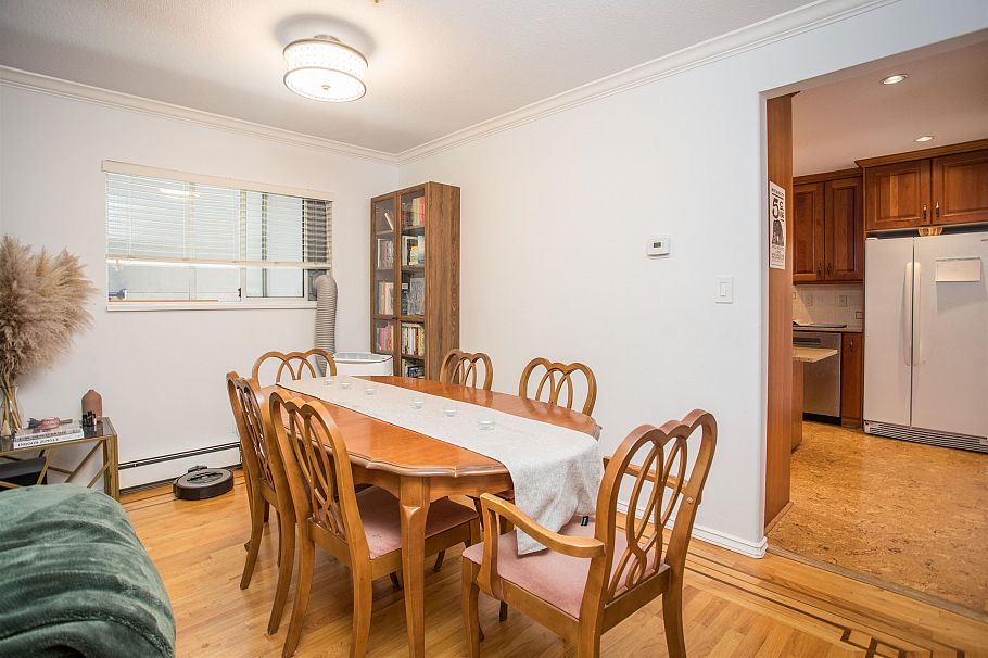 2945 W 12th Avenue Vancouver, BC - 19