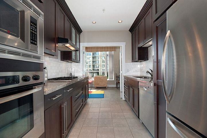 320 4685 Valley Drive Vancouver, BC - 4