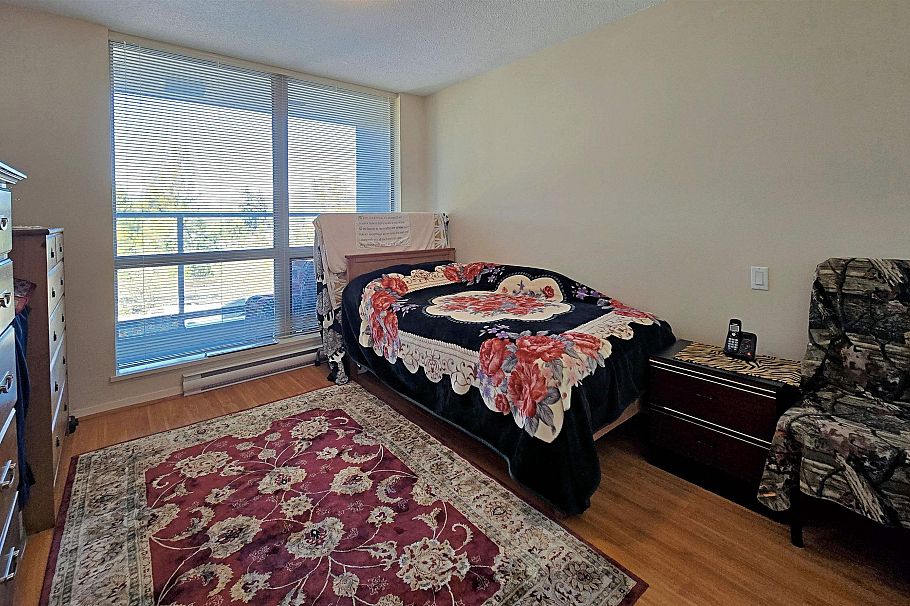 810 3663 Crowley Drive Vancouver, BC - 6