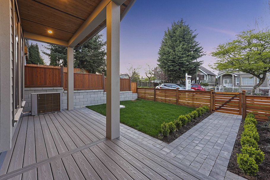 1 1322 E 13th Avenue Vancouver, BC - 30