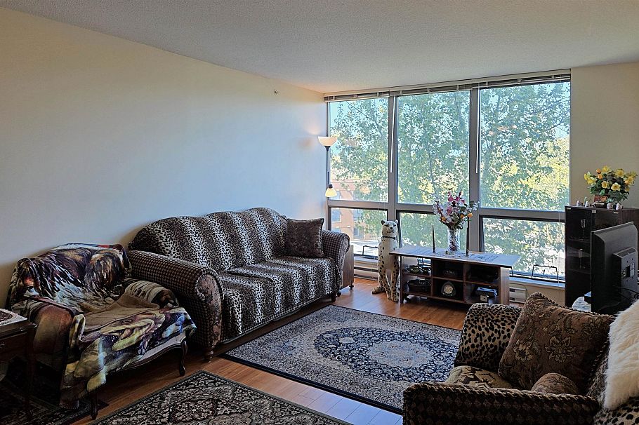 810 3663 Crowley Drive Vancouver, BC - 5