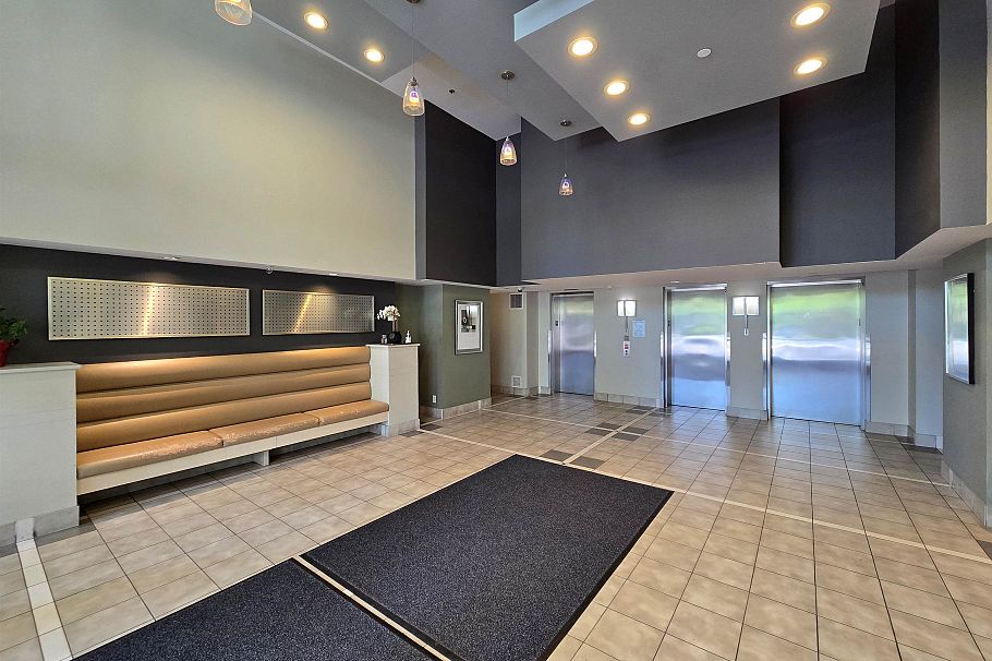 810 3663 Crowley Drive Vancouver, BC - 19