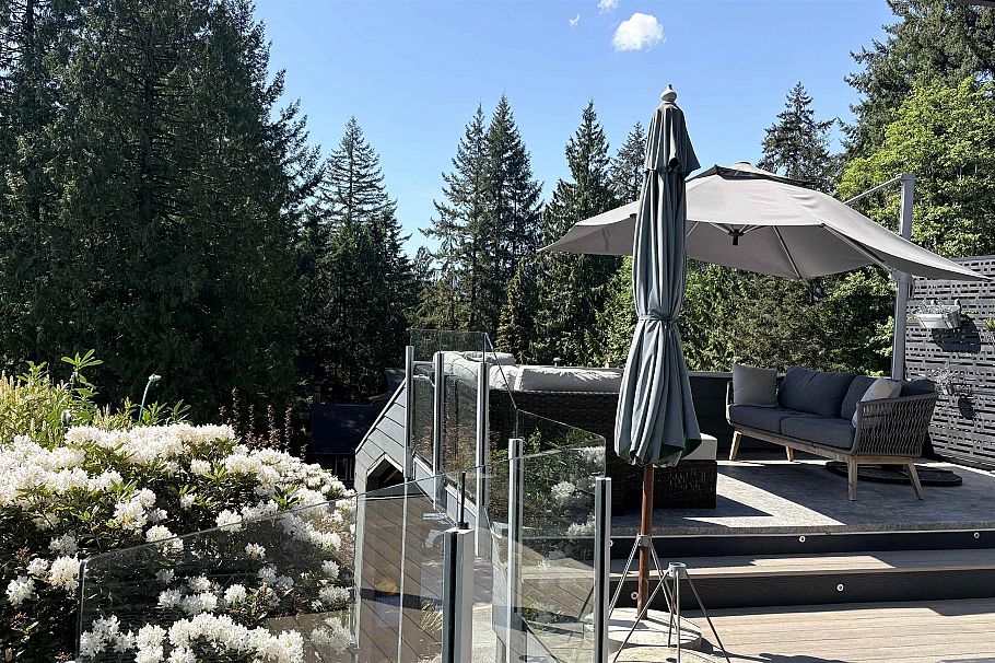 4062 Norwood Avenue North Vancouver, BC - 37