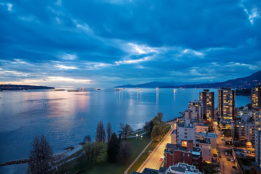 306 1311 Beach Avenue Vancouver, BC - 37