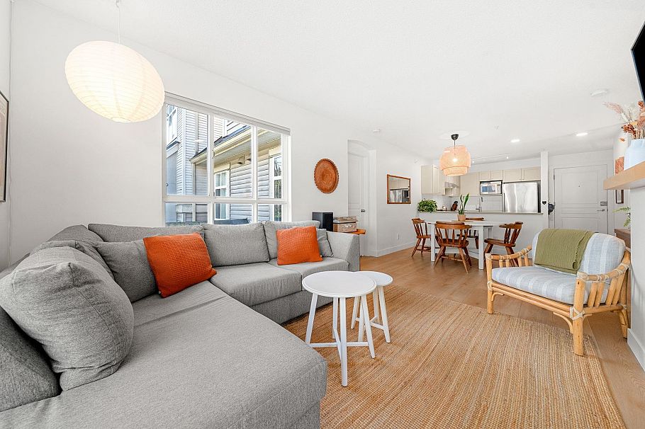 301 333 E 1st Street North Vancouver, BC - 6