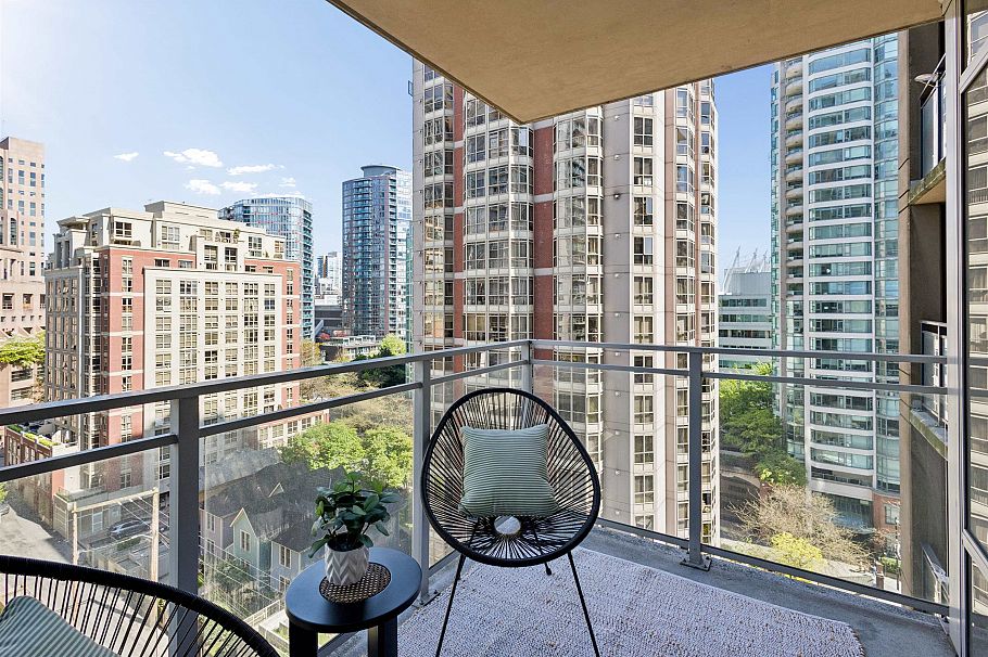 1205 888 Homer Street Vancouver, BC - 23