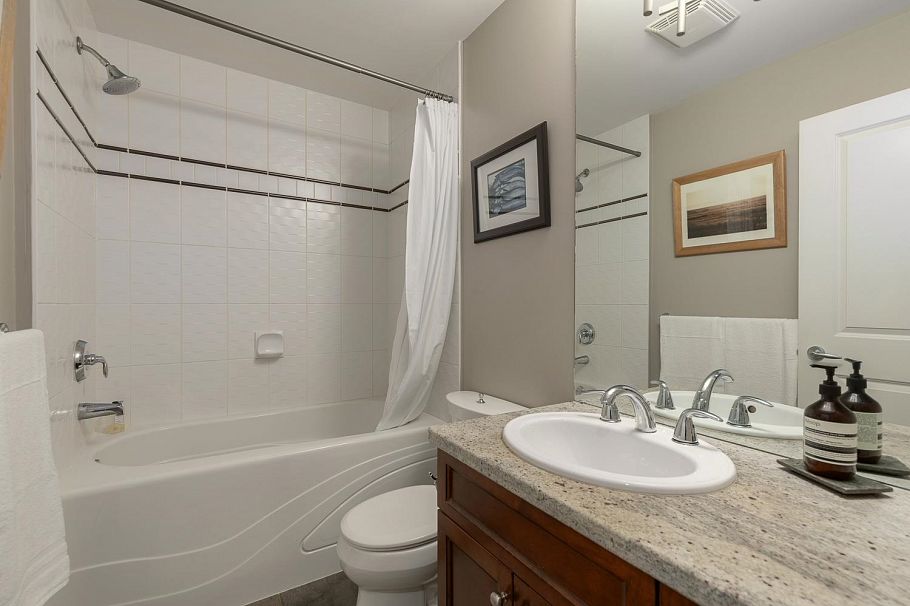 682 W 13th Avenue Vancouver, BC - 19