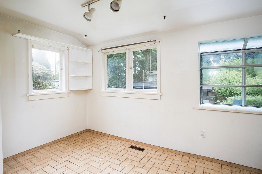 6857 Laburnum Street Vancouver, BC - 13
