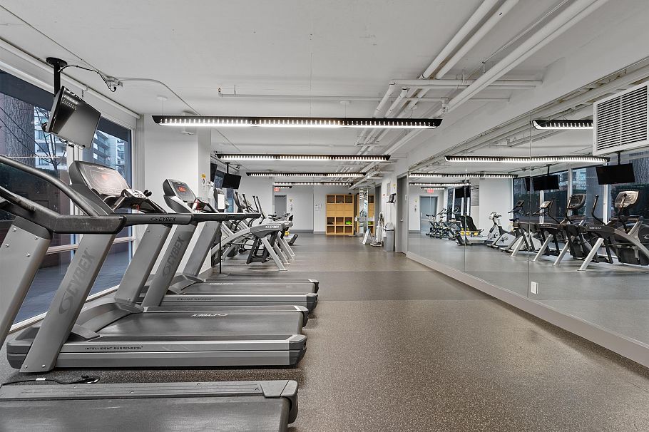 311 1618 Quebec Street Vancouver, BC - 34