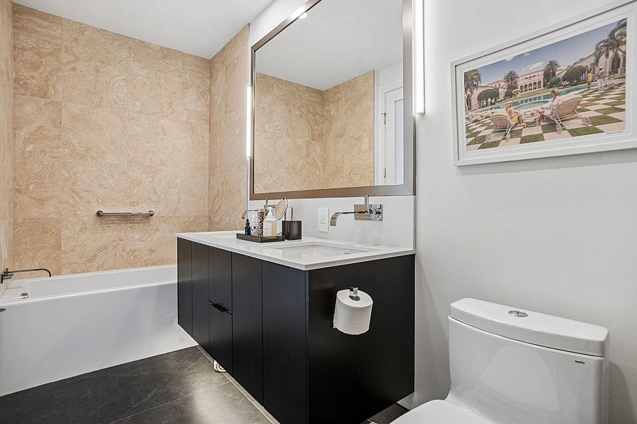 501 138 Athletes Way Vancouver, BC - 27