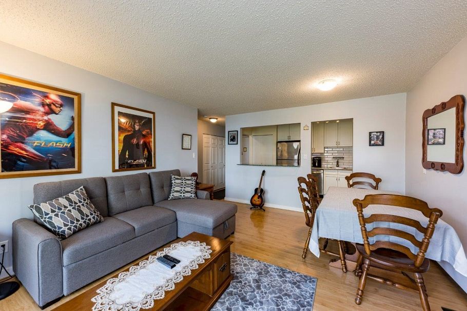 212 236 W 2nd Street North Vancouver, BC - 25