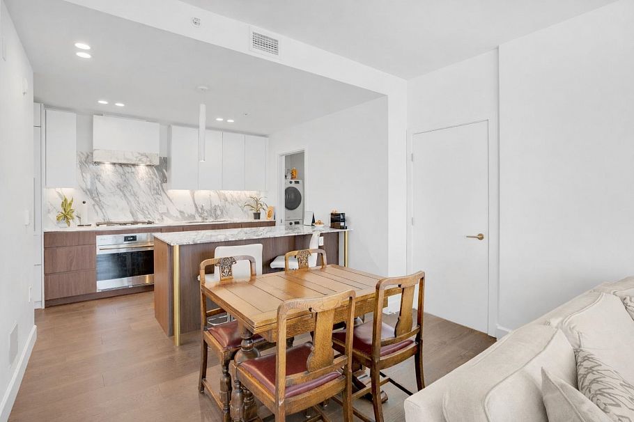 307 3668 W 10th Avenue Vancouver, BC - 6