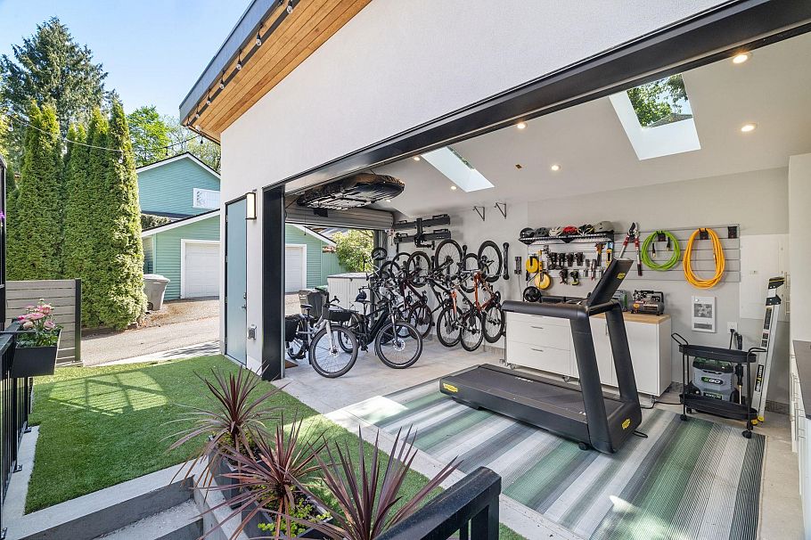 820 W 23rd Avenue Vancouver, BC - 36