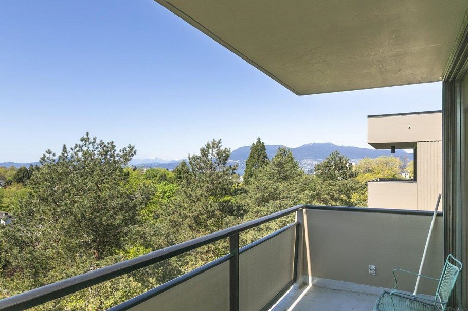 900 1685 W 14th Avenue Vancouver, BC - 20