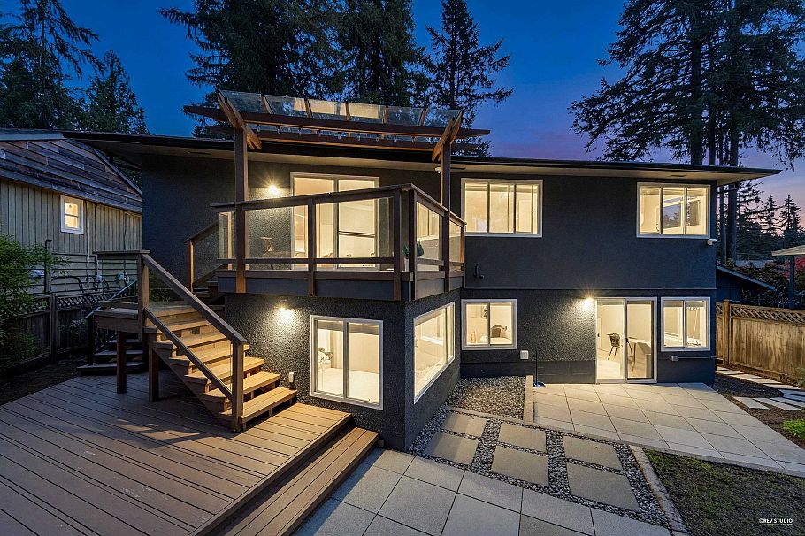 3521 Duval Road North Vancouver, BC - 27