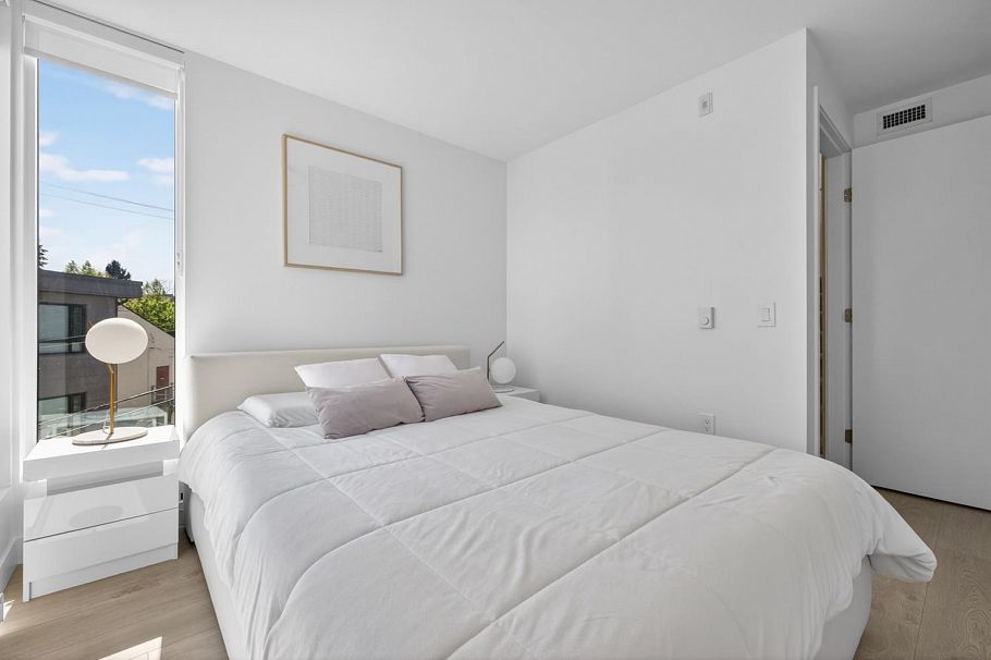 216 322 E 15th Avenue Vancouver, BC - 19