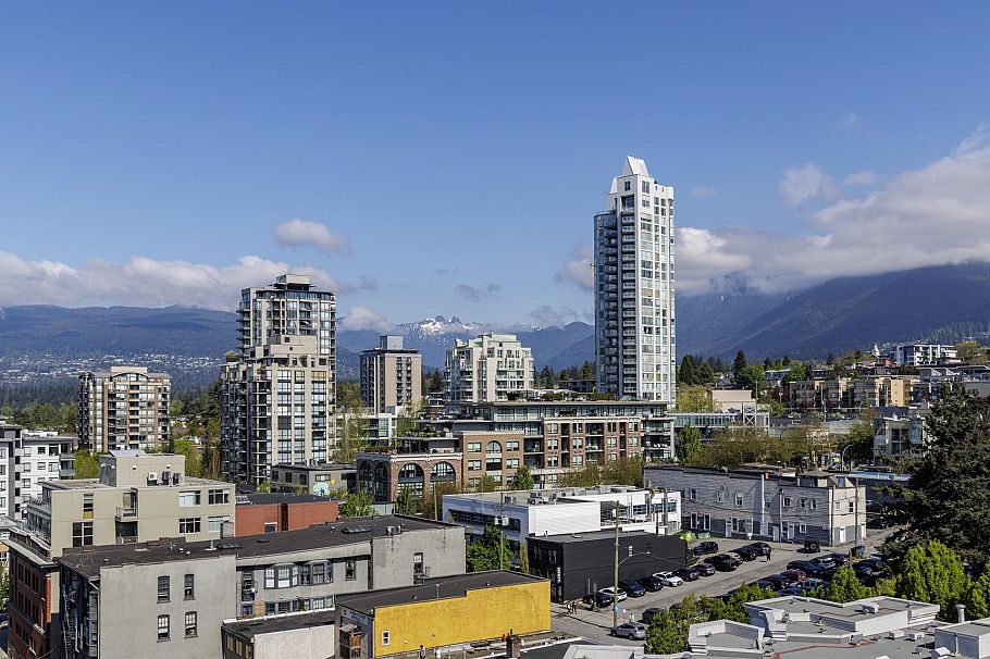 PH1 168 E Esplanade North Vancouver, BC - 2