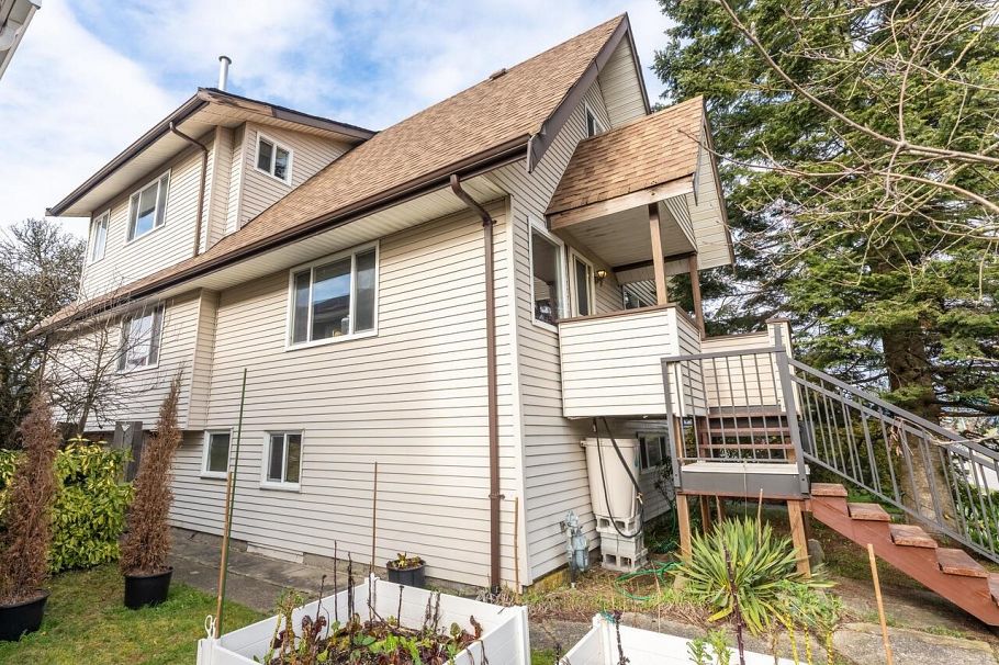 4535 Rupert Street Vancouver, BC - 2