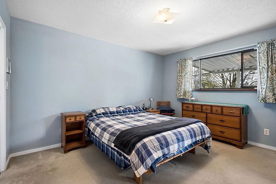 2050 E 13th Avenue Vancouver, BC - 21